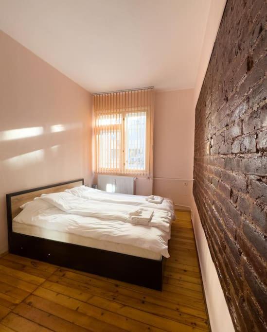 A Gem In The Heart Of 1bdr Str Slavyanska Apartment Sofia